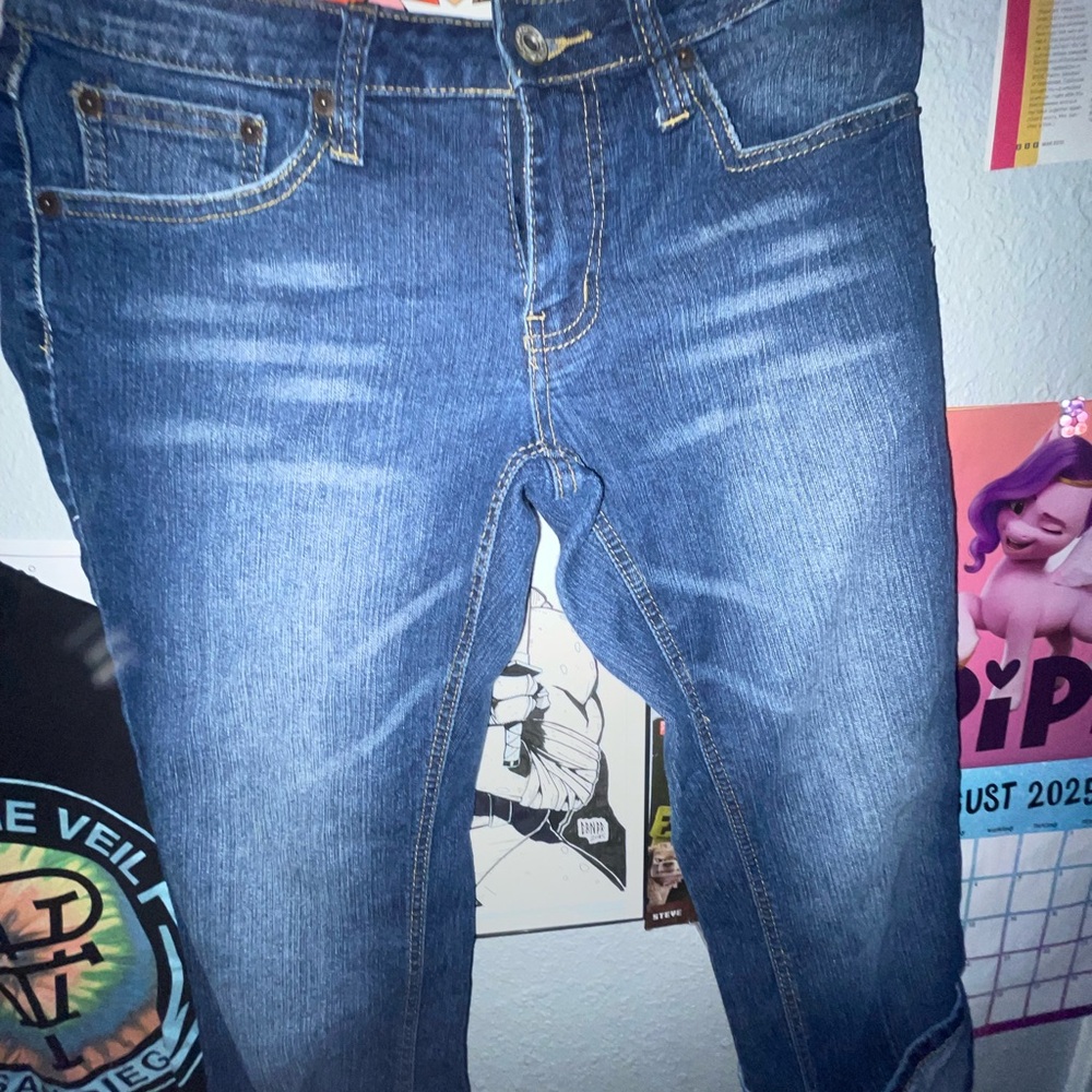 blue 2000s capris